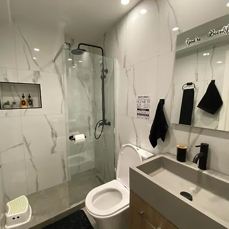 Skg Vibes Tesalónica